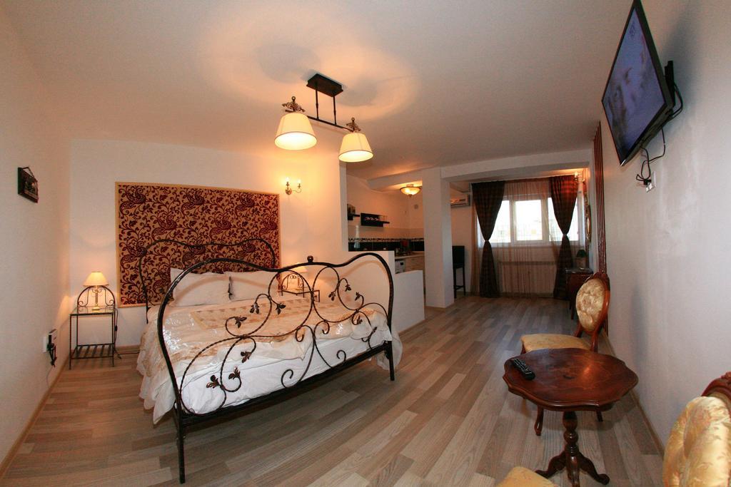 Studio Clasic Galaţi Quarto foto
